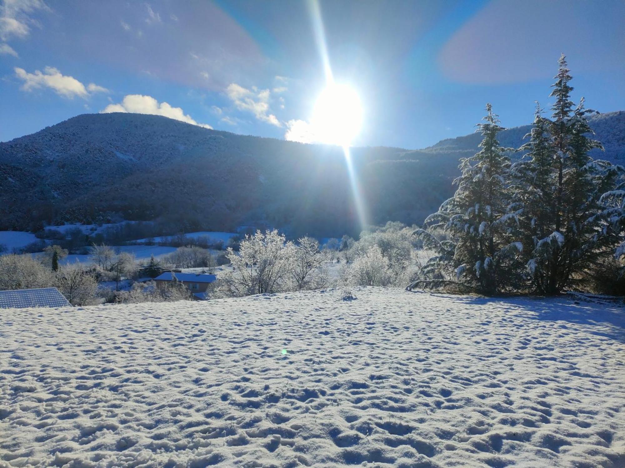 Au Toit Des 4 Saisons Villa Venterol  Bagian luar foto